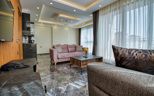 Laristone Suite Spa Hotel