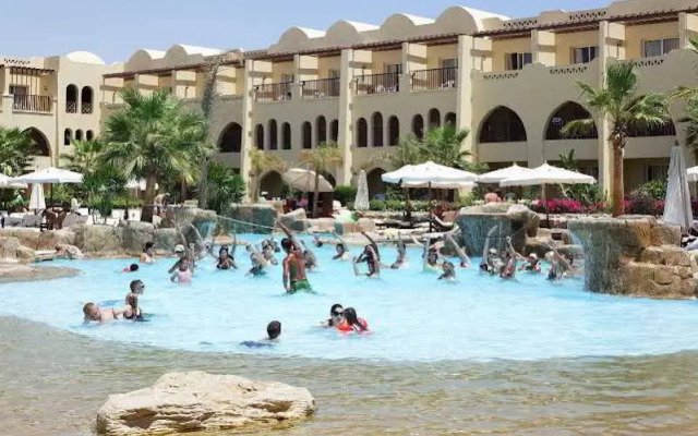 The Three Corners Palmyra Resort