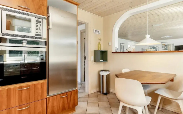 4 Star Holiday Home in Vaeggerlose