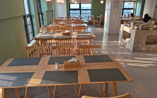 Nanjing Jianju Apartment