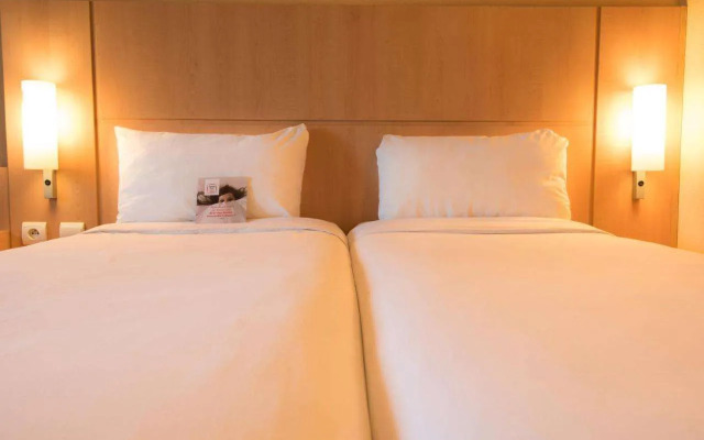 ibis Oran Les Falaises