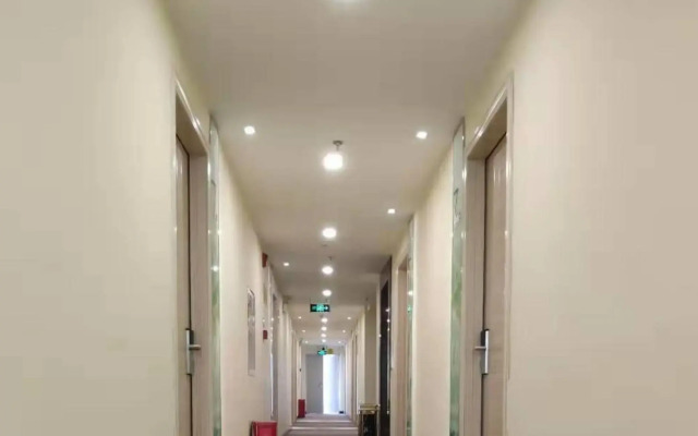 7 Days Inn Sanya Yalong Bay Scenic Area