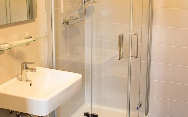 Rasthof & Motel Hermsdorfer Kreuz