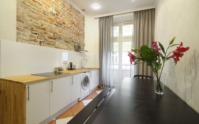 Ekoidea - Station Apartments