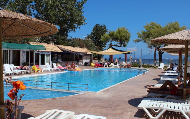 Koulouris Beach Hotel