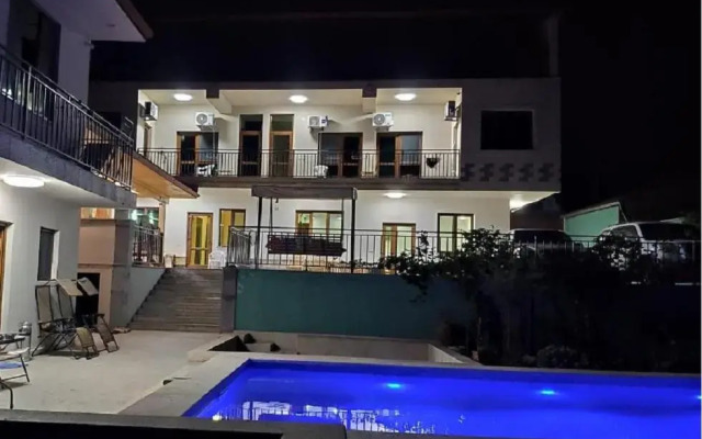 Apex rest house