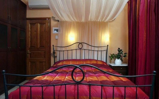 Miression Pelion House