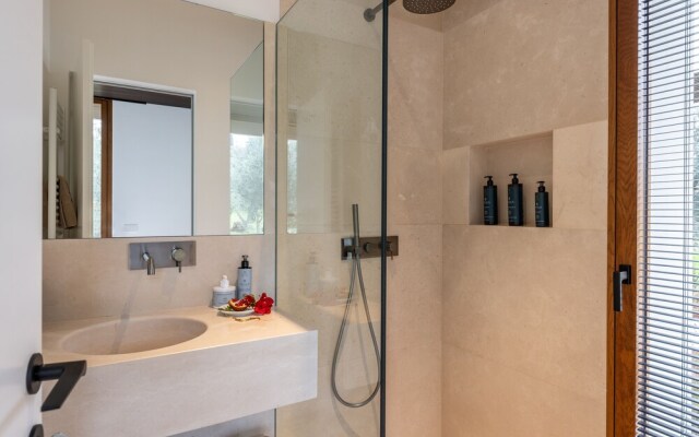 Villa V - Epoca Collection