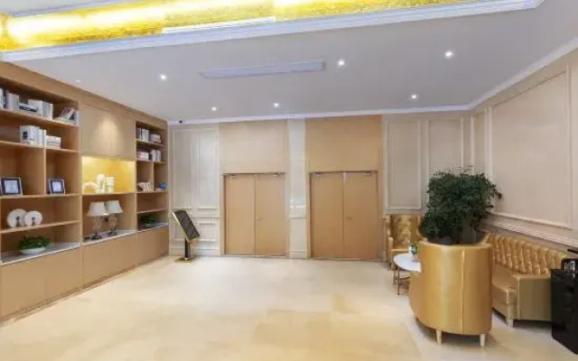 Vienna Hotel (Shangrao high speed railway station store)