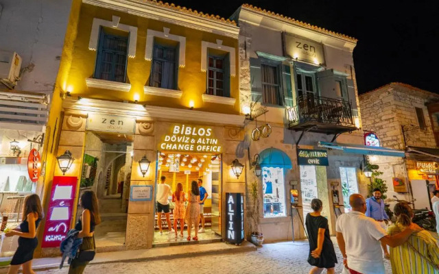 Zeren Alaçatı Butik Otel