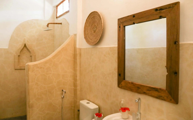 Mr Kahawa Waterfront Suites