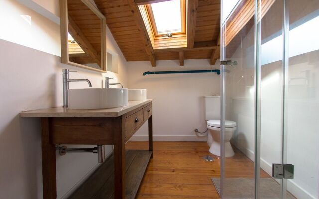 Combro Design II by Homing