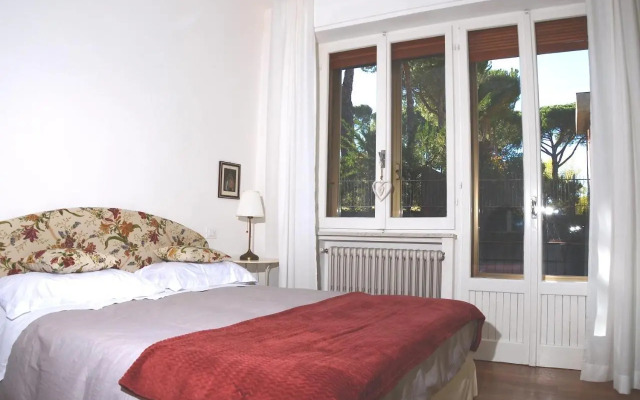 Theia Apartment