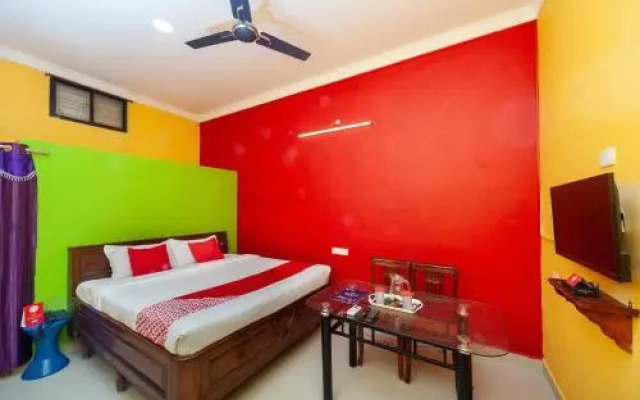 Auro Residency by OYO Rooms