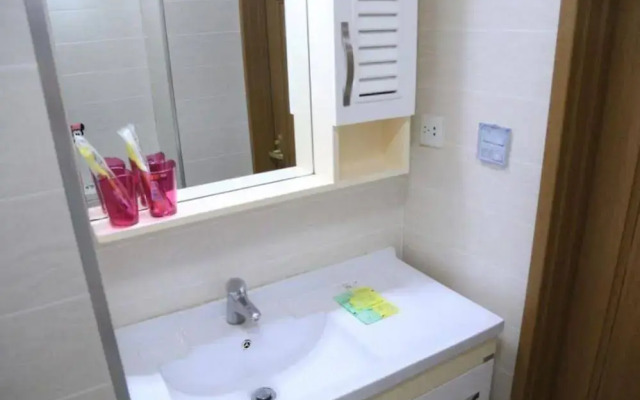 Jinfeng Hotel Apartment