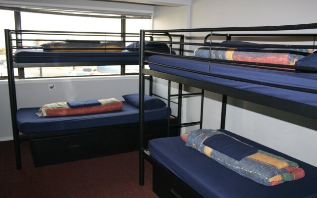 Taupo Urban Retreat - Hostel