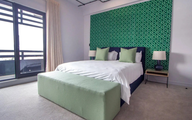 Hallmark Hotel by BON Hotels