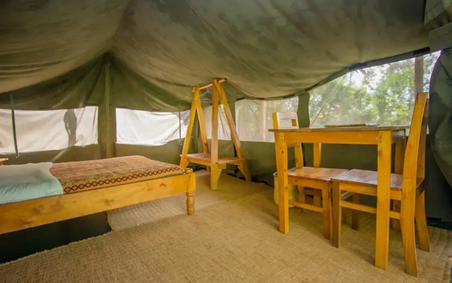 Bushara Island Camp
