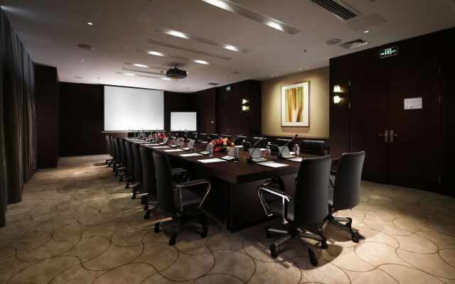 Lia Charlton Hotel Shenzhen