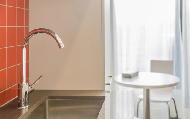 Comfort Apartment Box Hill – Bathroom – Melbourne