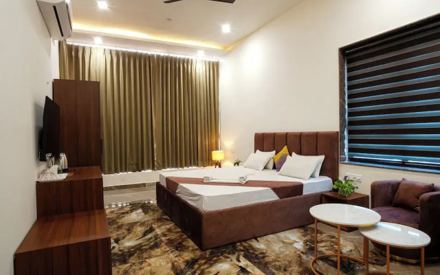 Hotel Omkar