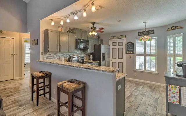 Jacksonville Home, Near Beach & Mayo Clinic!
