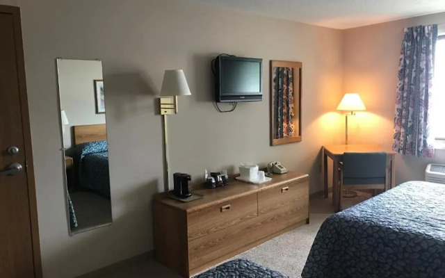 Riverview Inn & Suites of Oconto