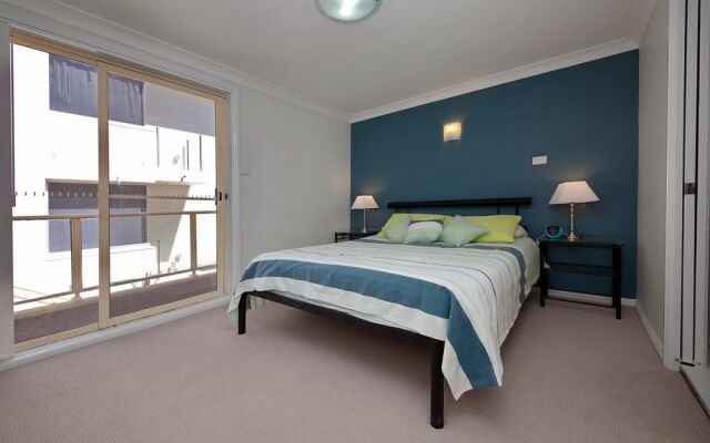 Dolphin Watch, 2/74 Magnus Street