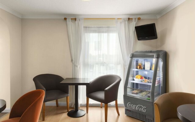 Days Inn Leicester Forest East M1