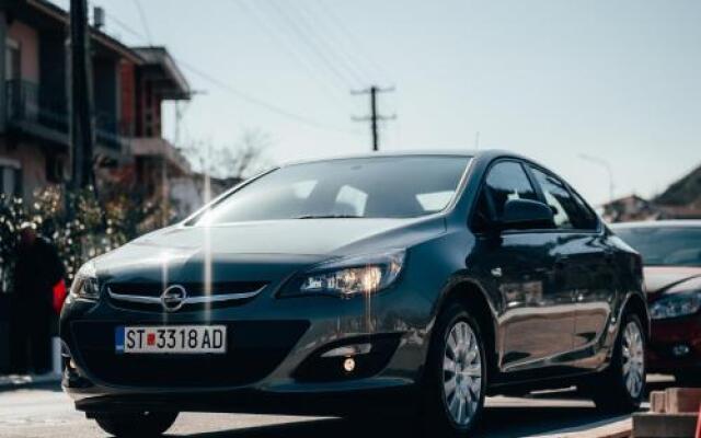 Urbanista Hotel And Bar