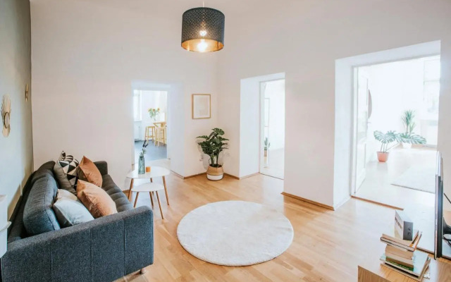 Central Design-Apartment next to Belvedere Castle