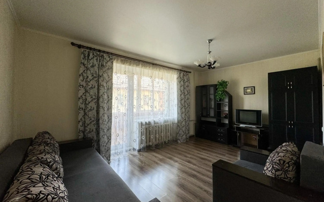 2-х ком. квартира, р-н фонтан "ROSHEN"