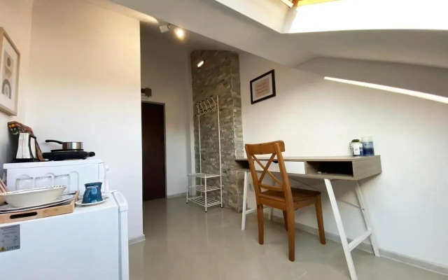 LK17 - Loft in the Center