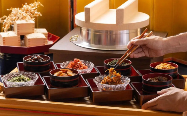 Nagoya Crown Hotel