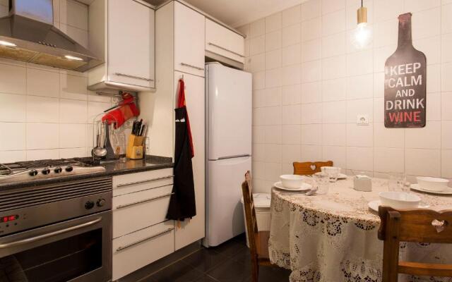 bairro alto-chiado 2 bdr beautifull view