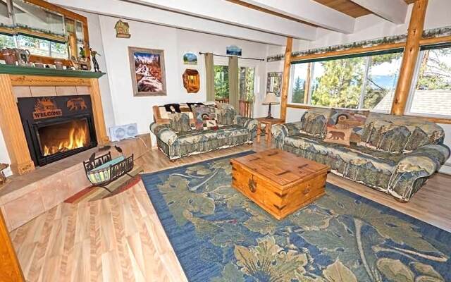 4221 Saddle Road by RedAwning