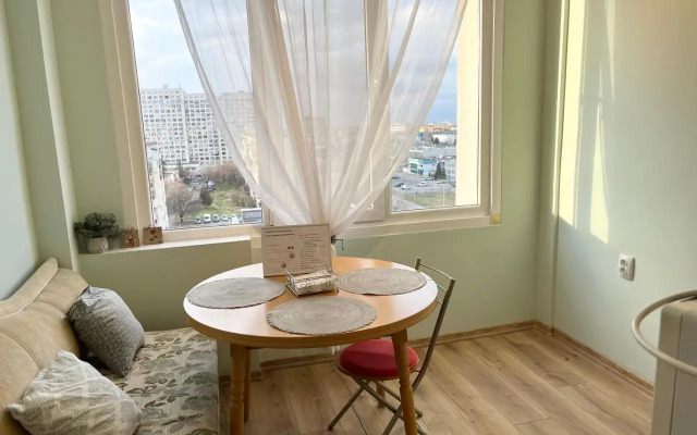 Airport Apartment
