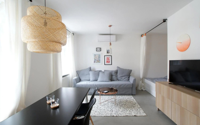 Cosy Happy Studio Apartment