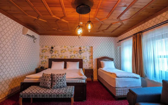 Gulliver Mansion Hotel