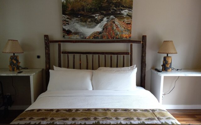 The Carter Lodge On The River