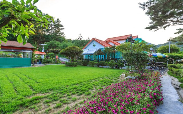 Wongju Pine Pension