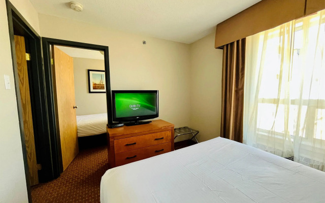 Super 8 by Wyndham Grande Prairie