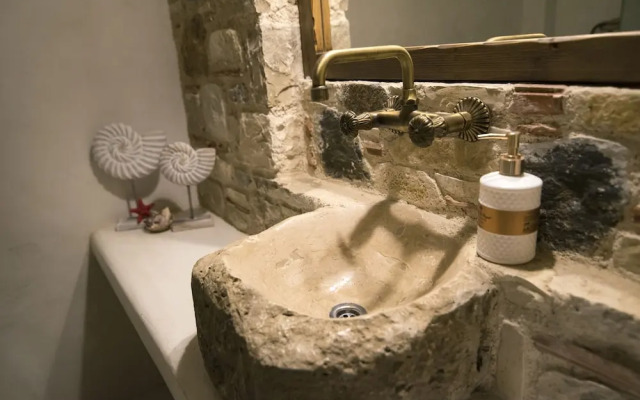 Chaihoutes stone villa into Olive farm in Zia
