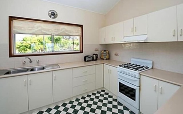 Barmera Lake Resort Motel