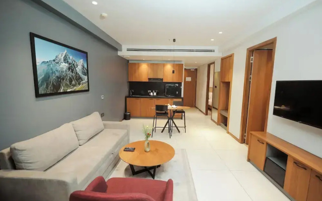 Regenta - The World Surat