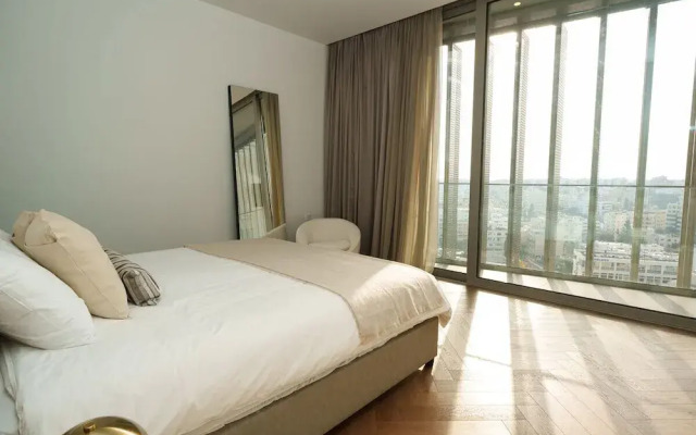 WealthyStays 2BR Flat NiceDay Tower