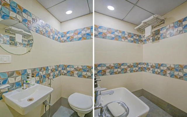 Itsy Hotels Natasha, Vesu, Surat