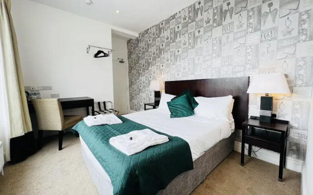 The Springfield Fairbourne