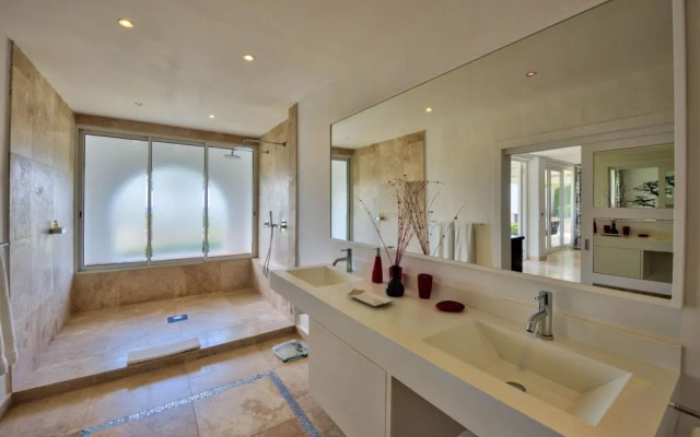 Dream Villa Terres Basses-555