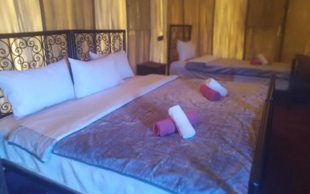 Les Pyramides Hotel